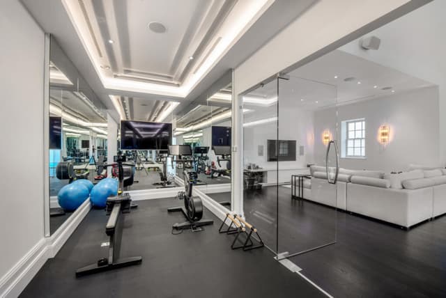 Mansion in Eko Atlantic with Indoor Pool and Ocean View photo 2