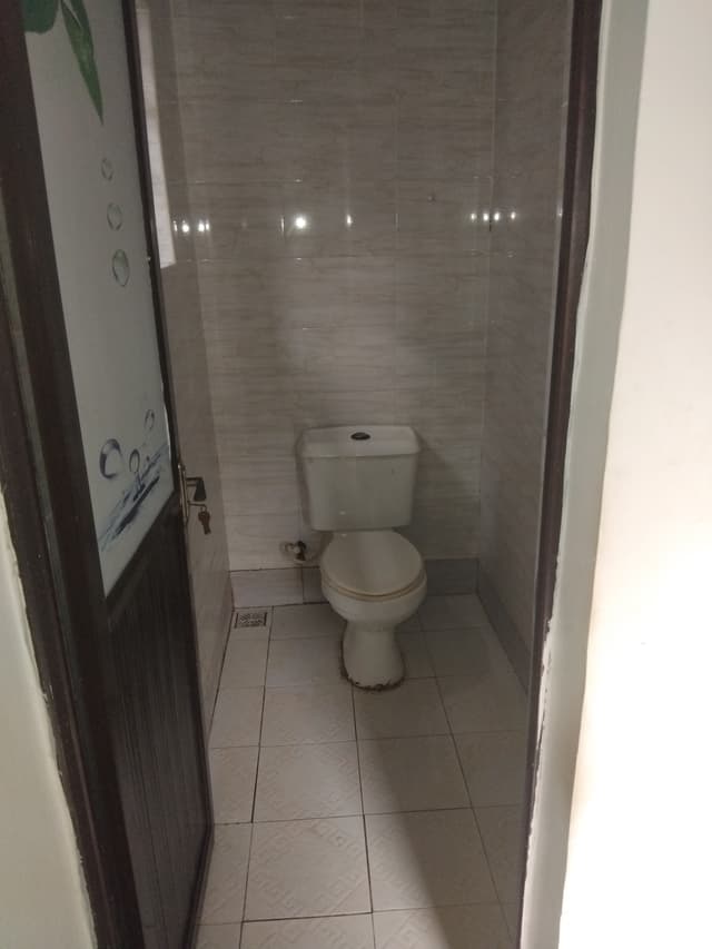 Single Room Self Contain BQ photo 3