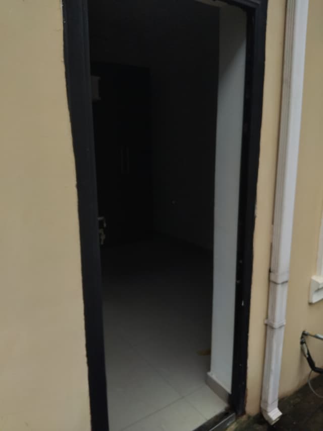 Single Room Self Contain BQ photo 2