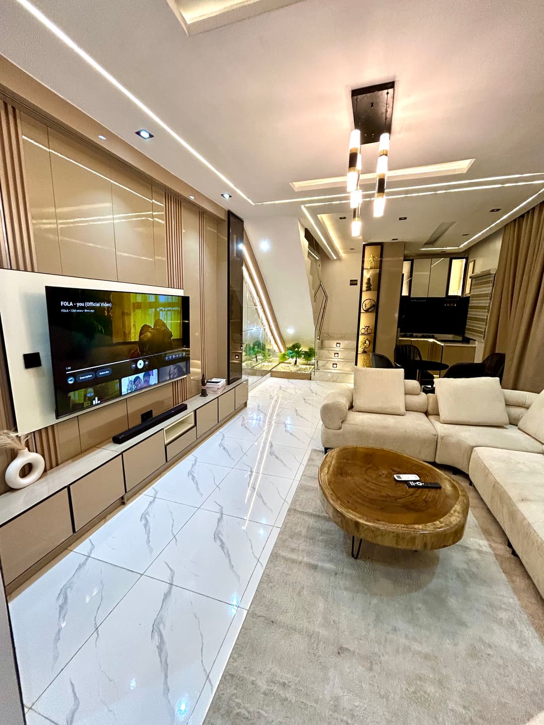 Luxury 2-Bedroom Duplex with Private Compound in Yaba